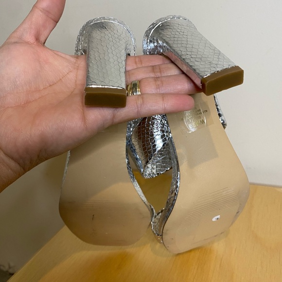 Dolce Vita Silver Heels - Picture 8 of 10